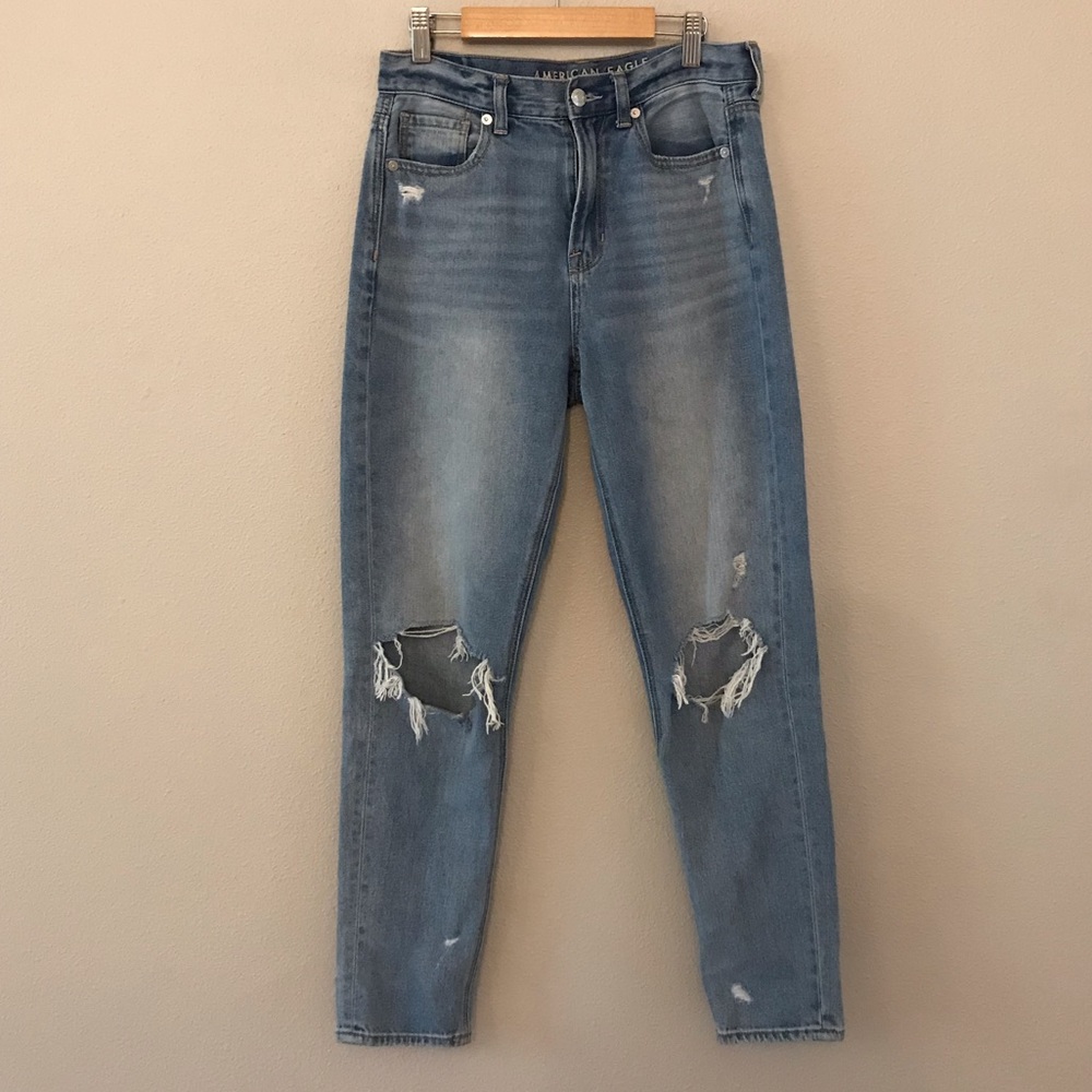 American Eagle Mom Jeans